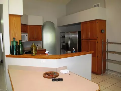 382 Burning Tree Dr, Naples, FL 34105 photo 8