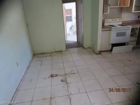 5362 Martin St, Naples, FL 34113 photo 7