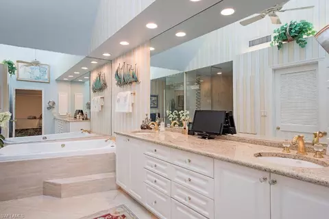 623 Bridgeway Ln, Naples, FL 34108 photo 8