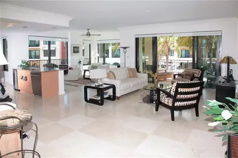 1490 5th Ave S #222, Naples, FL 34102 photo 2