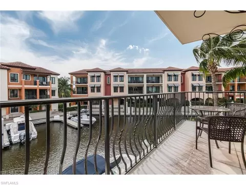 1490 5th Ave S #222, Naples, FL 34102 photo 1