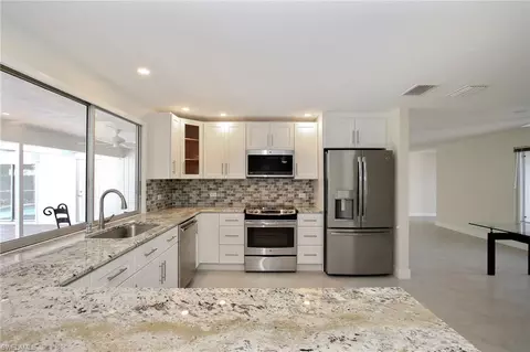 169 Johnnycake Dr, Naples, FL 34110 photo 5