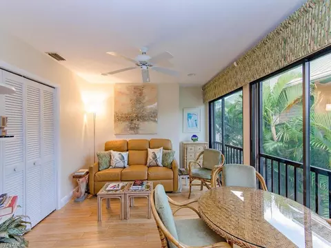 396 7th Ave S, Naples, FL 34102 photo 4