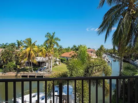 2080 Sheepshead Dr, Naples, FL 34102 photo 14