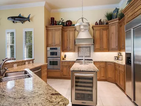 2080 Sheepshead Dr, Naples, FL 34102 photo 8