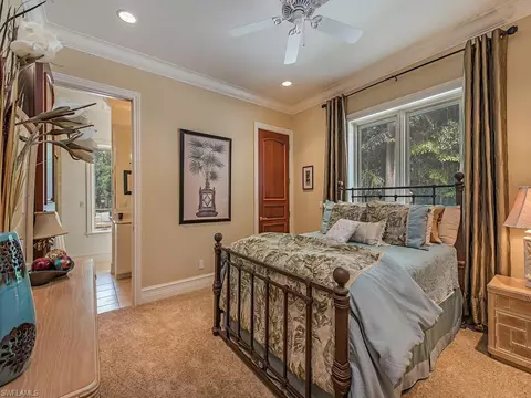 2402 Chicory Ln, Naples, FL 34105 photo 10