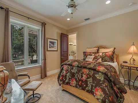 2402 Chicory Ln, Naples, FL 34105 photo 15