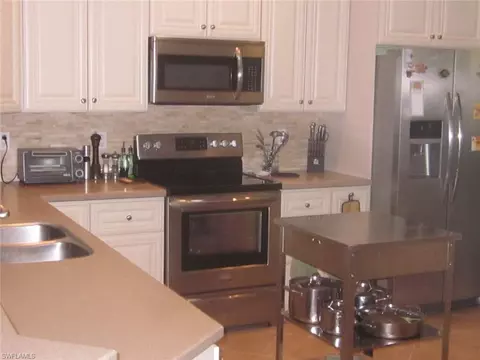 3225 5th Ave NW, Naples, FL 34120 photo 9