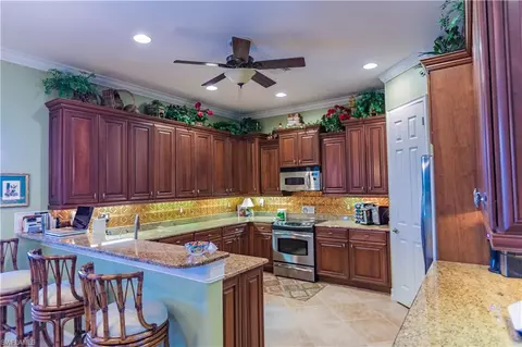 3832 Ruby Way, Naples, FL 34114 photo 9