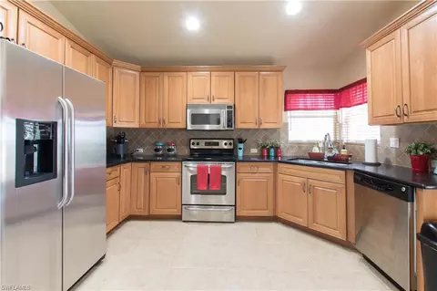 3352 35th Ave NE, Naples, FL 34120 photo 7