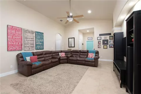 3352 35th Ave NE, Naples, FL 34120 photo 4