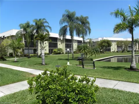 788 Park Shore Dr #E17, Naples, FL 34103 photo 3