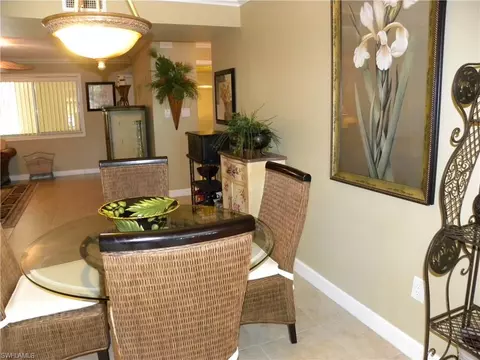 788 Park Shore Dr #E17, Naples, FL 34103 photo 4