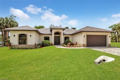 95 17th St NW, Naples, FL 34120 photo 1