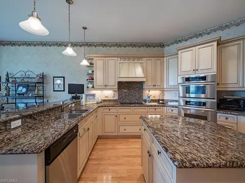 1830 4th St S, Naples, FL 34102 photo 10