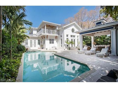 316 3rd Ave N, Naples, FL 34102 photo 1