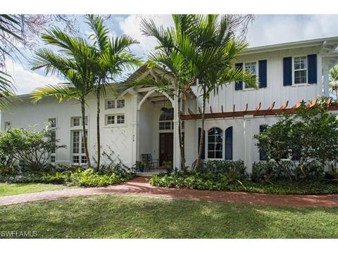 316 3rd Ave N, Naples, FL 34102 photo 2