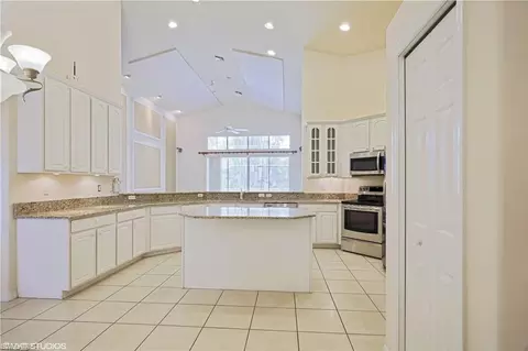 166 Burnt Pine Dr, Naples, FL 34119 photo 5