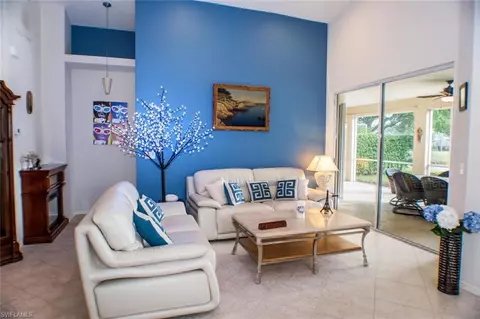 698 Crossfield Cir, Naples, FL 34104 photo 3