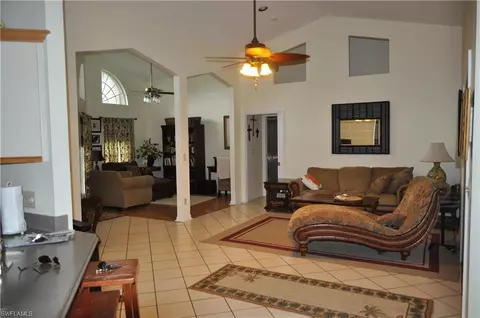 909 Popash Cir, Clewiston, FL 33440 photo 9
