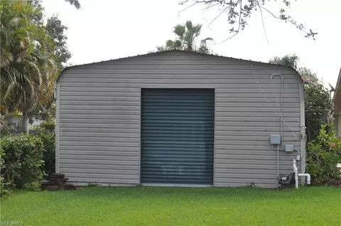 909 Popash Cir, Clewiston, FL 33440 photo 18