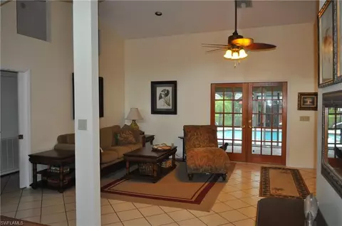 909 Popash Cir, Clewiston, FL 33440 photo 4