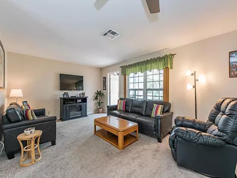 64 Madison Dr, Naples, FL 34110 photo 2