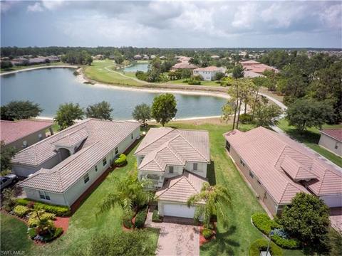 2011 Par Dr, Naples, FL 34120 photo 2