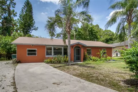 6025 Painted Leaf Ln, Naples, FL 34116 photo 1