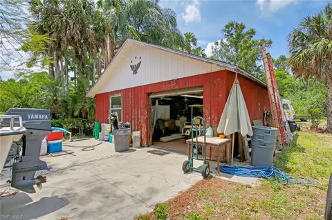 6025 Painted Leaf Ln, Naples, FL 34116 photo 23