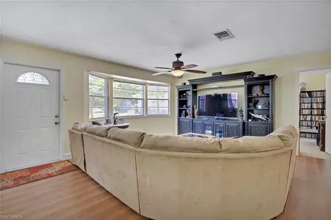 6025 Painted Leaf Ln, Naples, FL 34116 photo 5