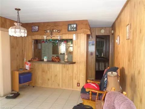771 E Lincoln Ave, Labelle, FL 33935 photo 8