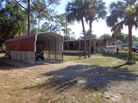 771 E Lincoln Ave, Labelle, FL 33935 photo 5