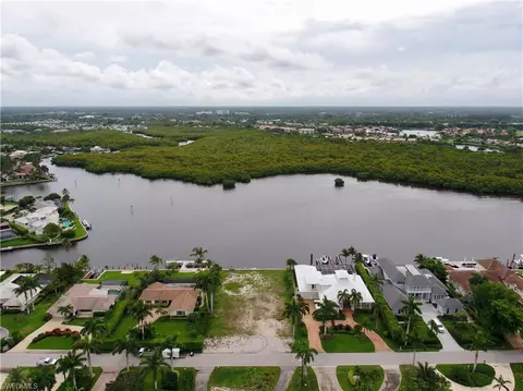 2495 Tarpon Rd, Naples, FL 34102 photo 15