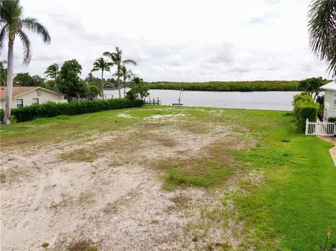 2495 Tarpon Rd, Naples, FL 34102 photo 23