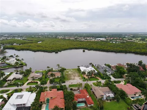 2495 Tarpon Rd, Naples, FL 34102 photo 14