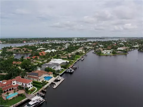 2495 Tarpon Rd, Naples, FL 34102 photo 9