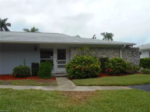 173 Crown Dr, Naples, FL 34110 photo 1