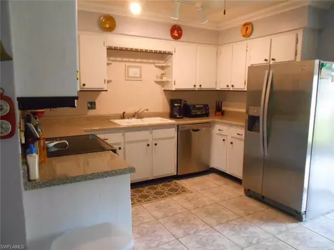 173 Crown Dr, Naples, FL 34110 photo 2