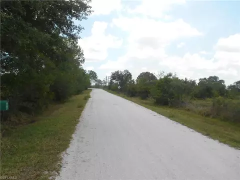 2902 Quail Rd, Venus, FL 33960 photo 3