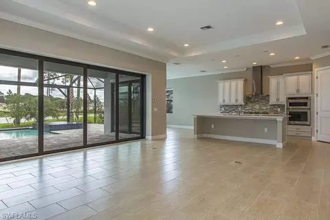 2139 Antigua Ln, Naples, FL 34120 photo 2