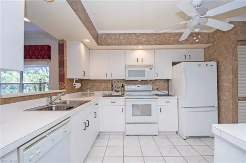 20025 Wolfel Trl, Estero, FL 33928 photo 5