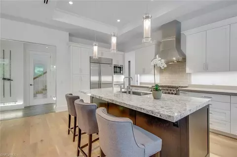 725 Regatta Rd, Naples, FL 34103 photo 9