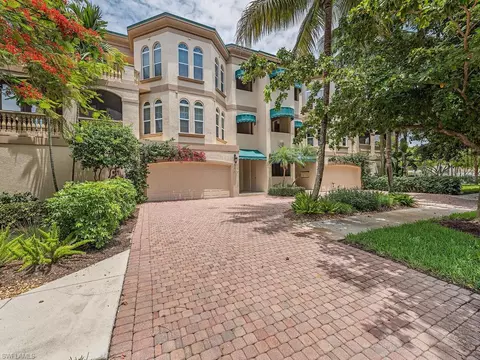 373 4th St S, Naples, FL 34102 photo 21
