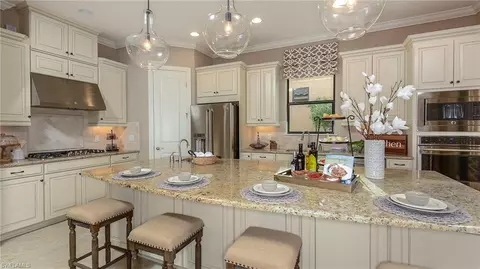 8739 Cavano St E, Naples, FL 34119 photo 10