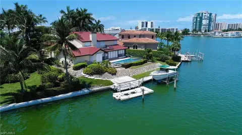 215 Bahia Pt, Naples, FL 34103 photo 1