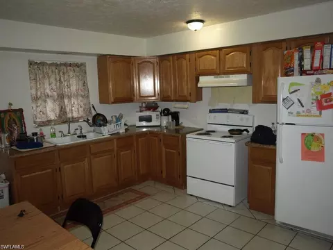 5317 Mitchell St, Naples, FL 34113 photo 6