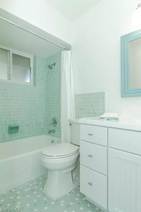 1063 Cooper Dr, Naples, FL 34103 photo 9