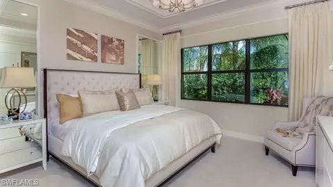 13375 Silktail Dr, Naples, FL 34109 photo 4