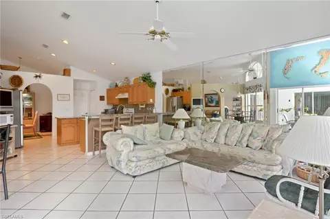 7733 Groves Rd, Naples, FL 34109 photo 7